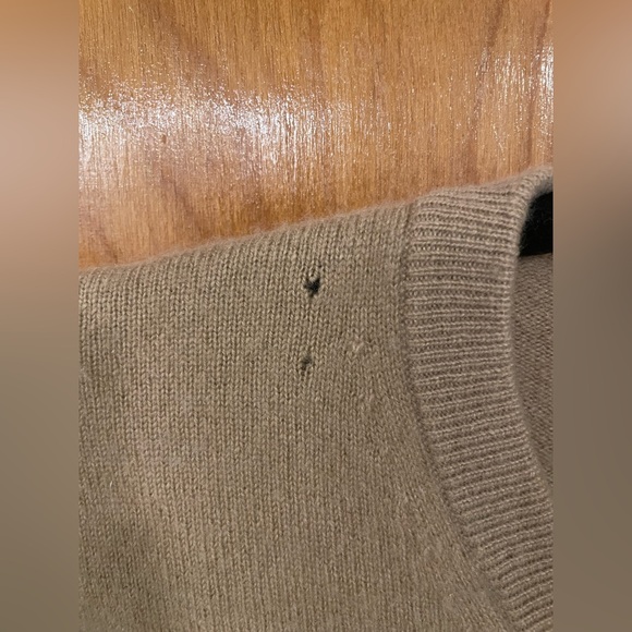 NAADAM Cashmere V-Neck Pullover Sweater in Camel - Picture 5 of 9